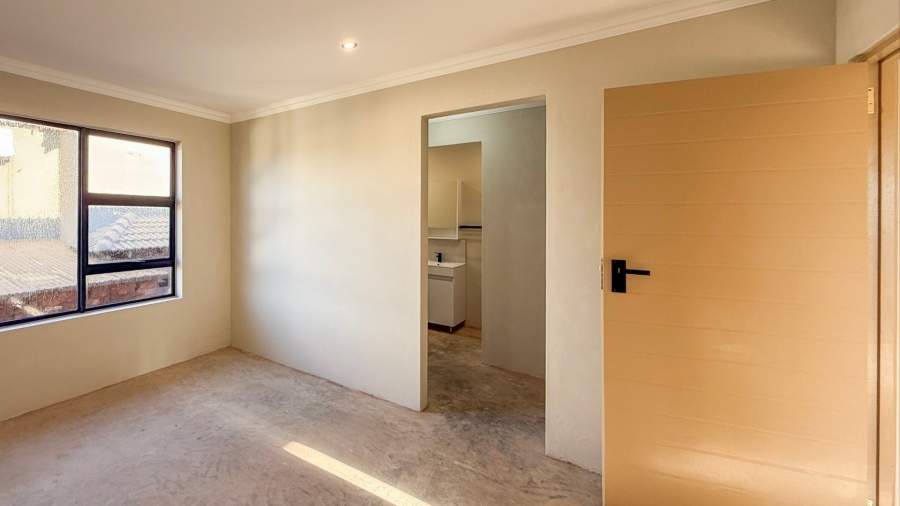 To Let 3 Bedroom Property for Rent in Magalies Golf Estate North West